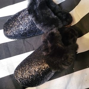 Black Glitter Fur Shoes/Slippers